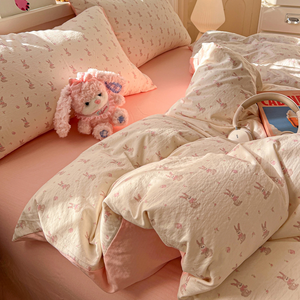 91家纺网 家纺一手货源 找家纺 水木坊 2026春夏新款云感双层纱可爱系列四件套 精灵兔兔