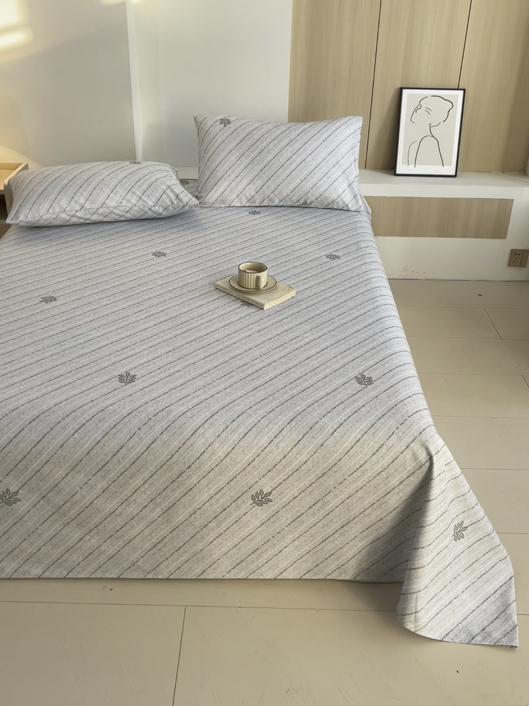 91家纺网 家纺一手货源 找家纺 爱彼家纺 2026年新款全棉老粗布加厚加密高克重凉席席子；单床单花型更好卖，床单三件套 莫奈