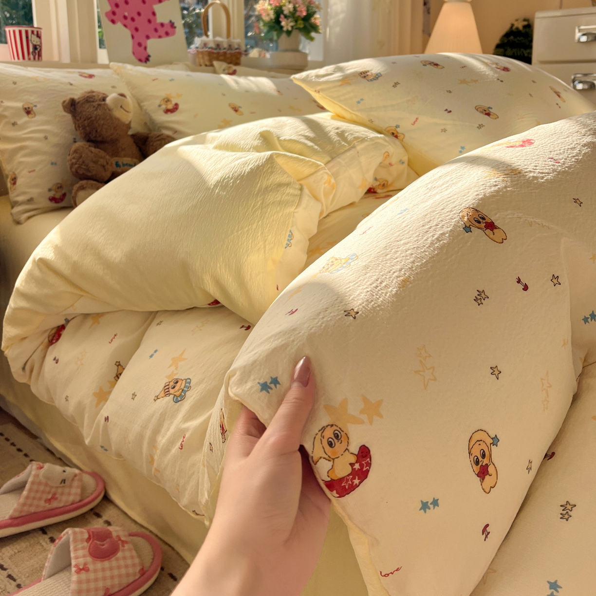 91家纺网 家纺一手货源 找家纺 水木坊 2026春夏新款云感双层纱可爱系列四件套 奶油星星人