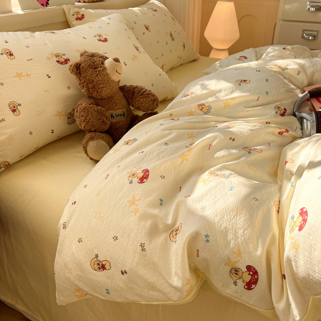 91家纺网 家纺一手货源 找家纺 水木坊 2026春夏新款云感双层纱可爱系列四件套 奶油星星人