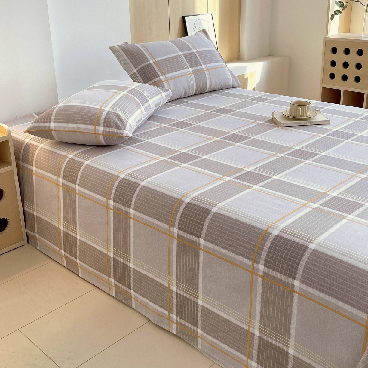 91家纺网 家纺一手货源 找家纺 爱彼家纺 2026新款A类全棉纯棉老粗布床单凉席席子床单三件套-系列二 言格