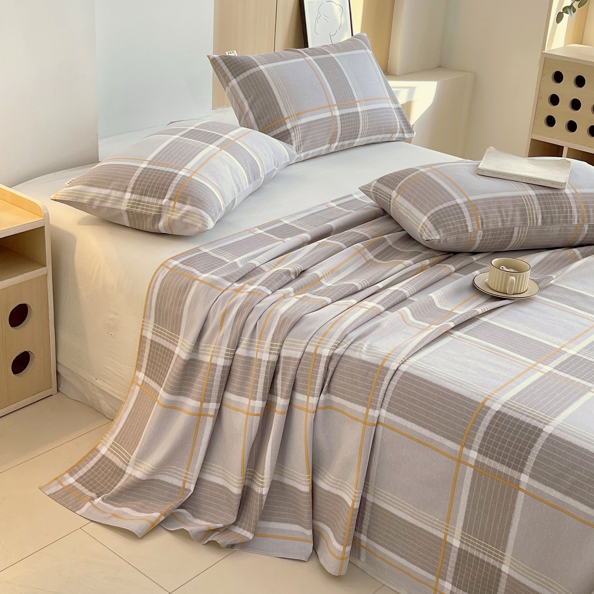 91家纺网 家纺一手货源 找家纺 爱彼家纺 2026新款A类全棉纯棉老粗布床单凉席席子床单三件套-系列二 言格