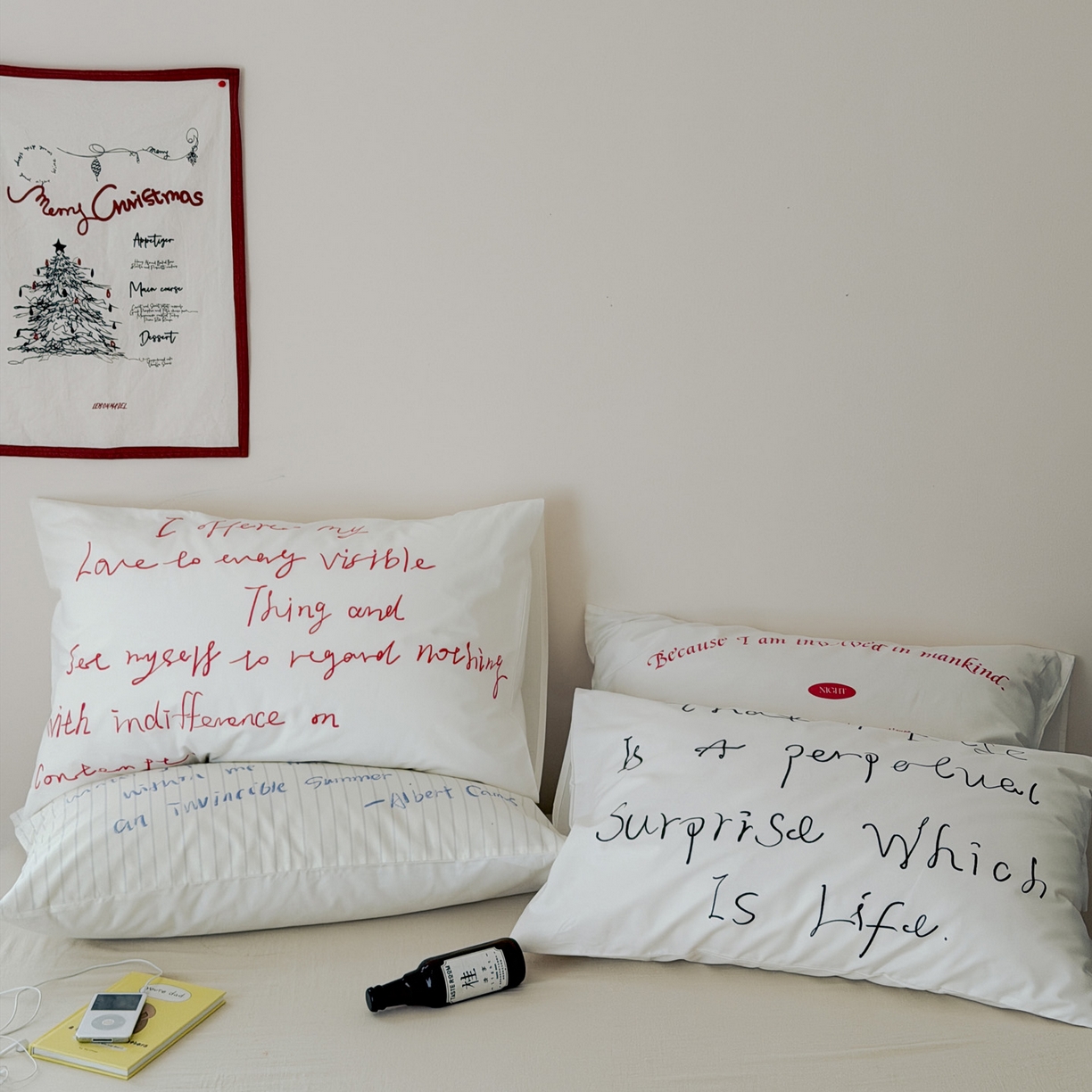 91家纺网 家纺一手货源 找家纺 （总）艾沁家纺 2026新款全棉纯棉数码印花字母单品枕套 枕套单件