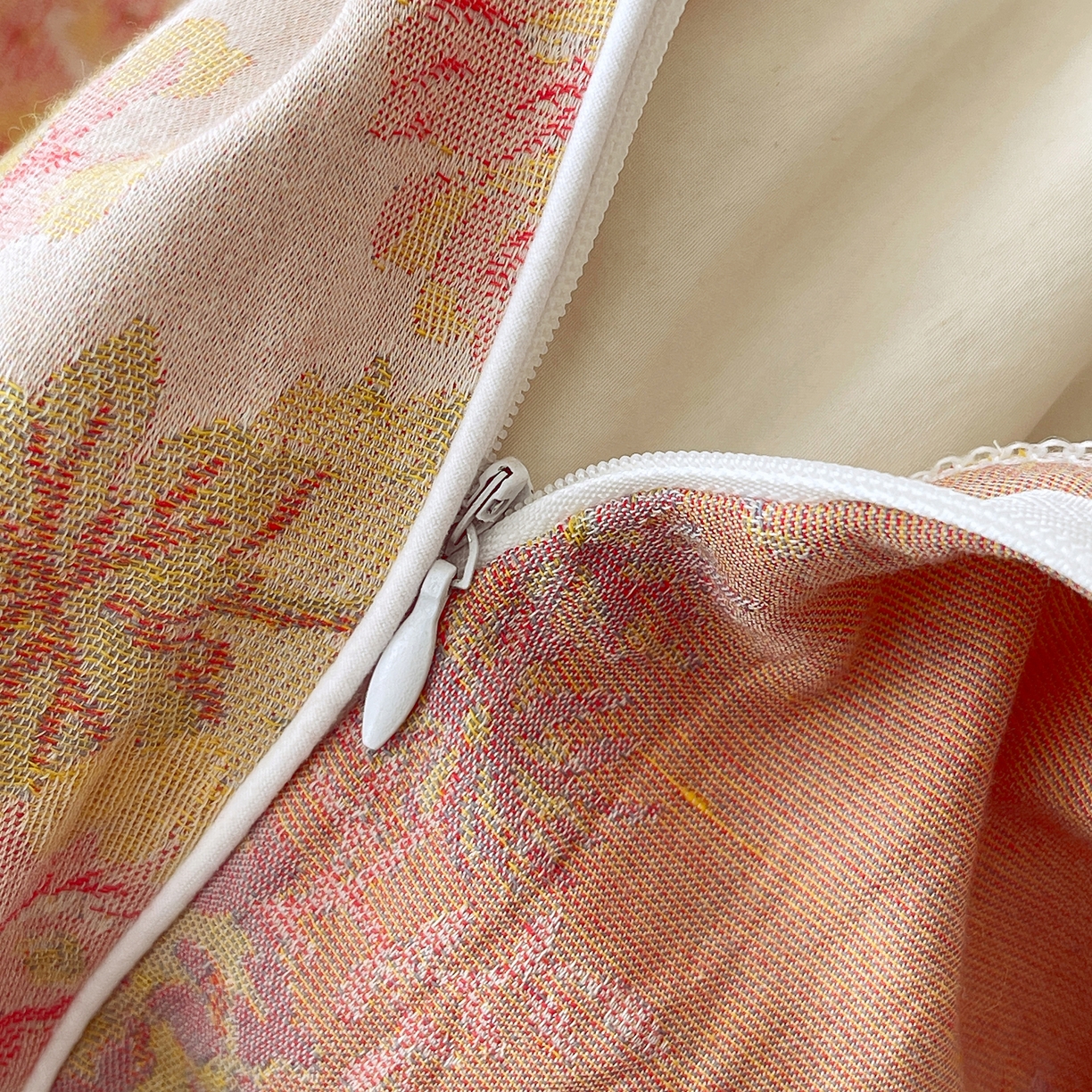 91家纺网 家纺一手货源 找家纺 春皖家纺 2026春夏新款（正反两用）A类提花双层纱单被套 霞沫