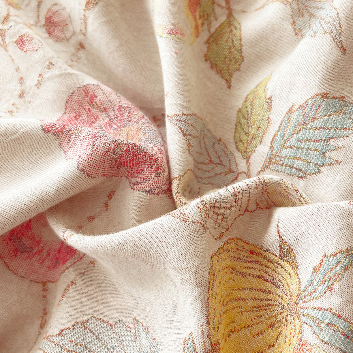 91家纺网 家纺一手货源 找家纺 春皖家纺 2026春夏新款（正反两用）A类提花双层纱单被套 稔秋