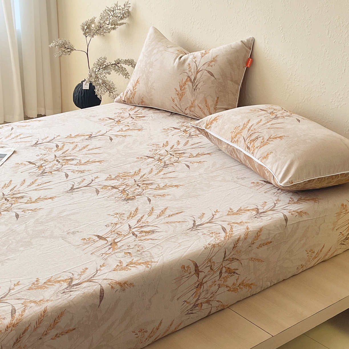 91家纺网 家纺一手货源 找家纺 春皖家纺 2026春夏新款（正反两用）A类提花双层纱单床笠 金穗