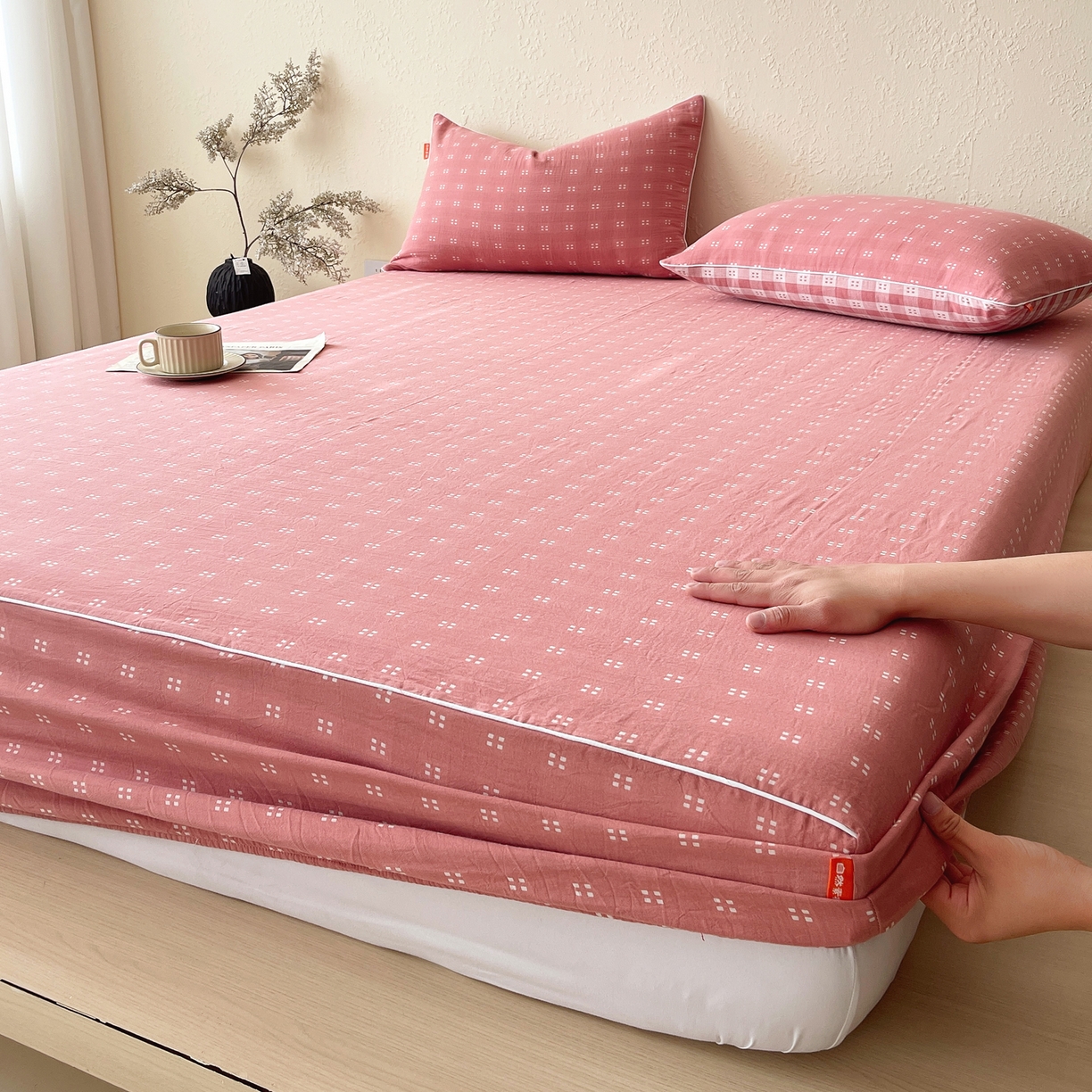 91家纺网 家纺一手货源 找家纺 春皖家纺 2026春夏新款（正反两用）A类提花双层纱单床笠 思柔-粉红