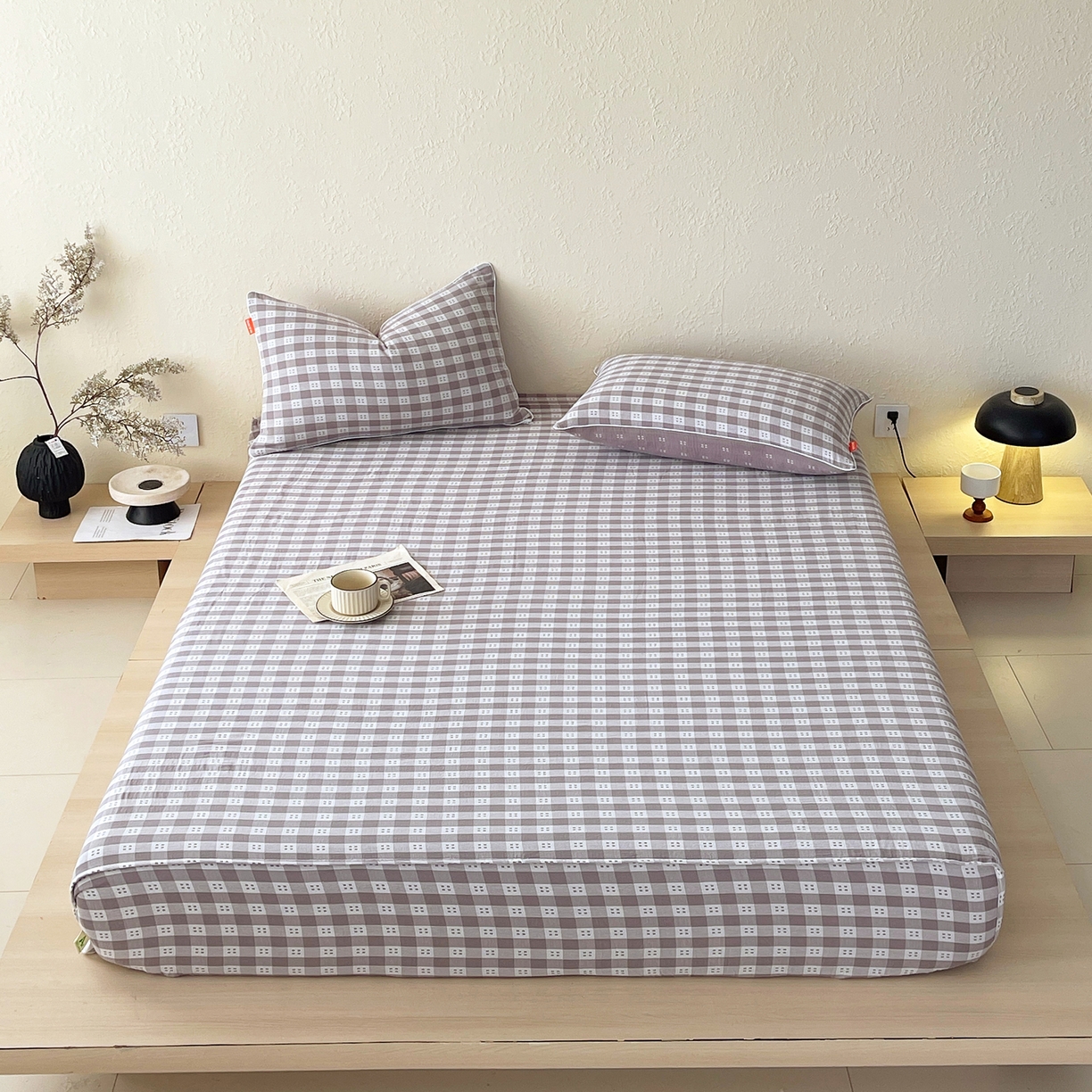 91家纺网 家纺一手货源 找家纺 春皖家纺 2026春夏新款（正反两用）A类提花双层纱单床笠 思柔-烟灰