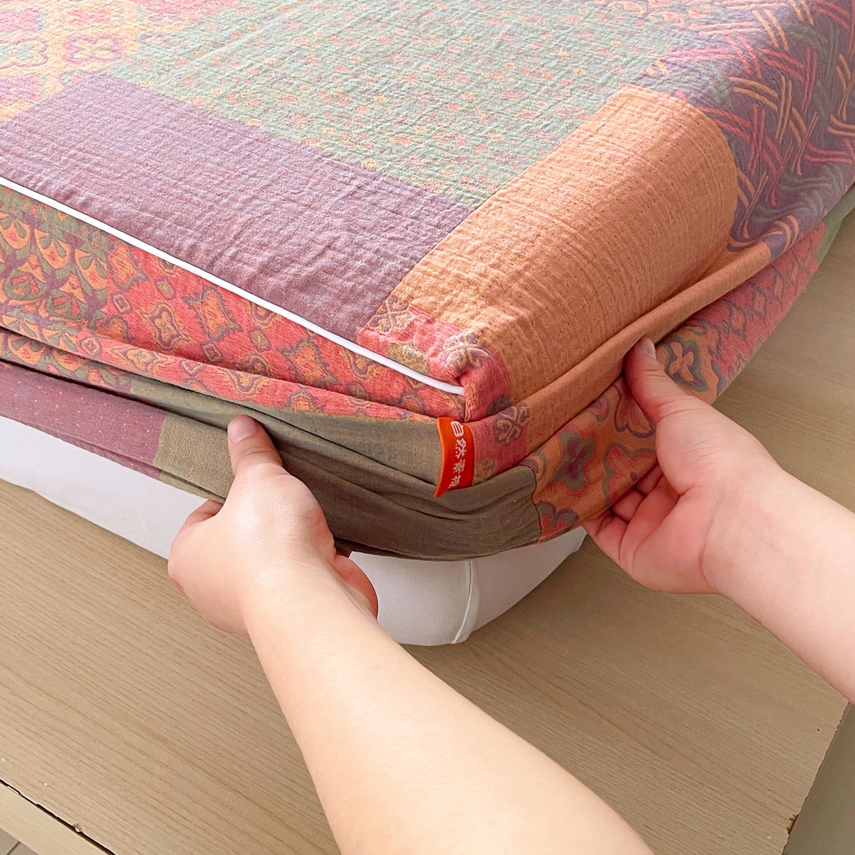 91家纺网 家纺一手货源 找家纺 春皖家纺 2026春夏新款（正反两用）A类提花双层纱单床笠 思菱-粉玉