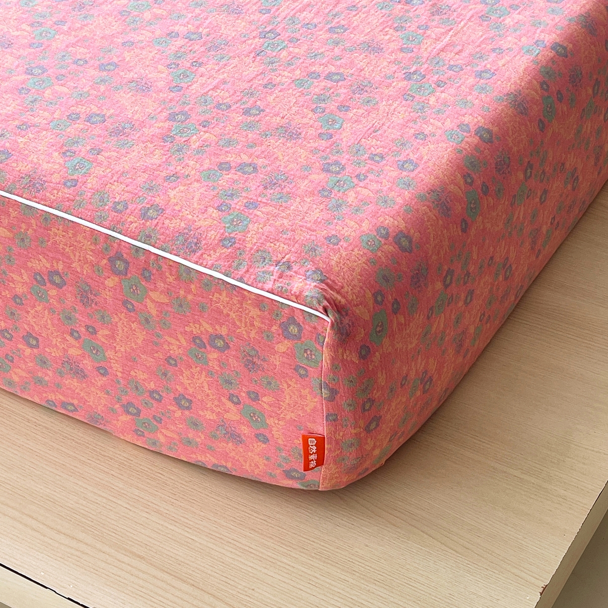 91家纺网 家纺一手货源 找家纺 春皖家纺 2026春夏新款（正反两用）A类提花双层纱单床笠 惜梦-绿粉