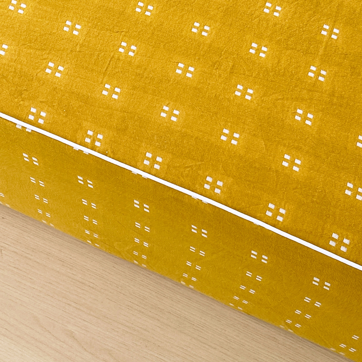 91家纺网 家纺一手货源 找家纺 春皖家纺 2026春夏新款（正反两用）A类提花双层纱单床笠 思柔-黄杏