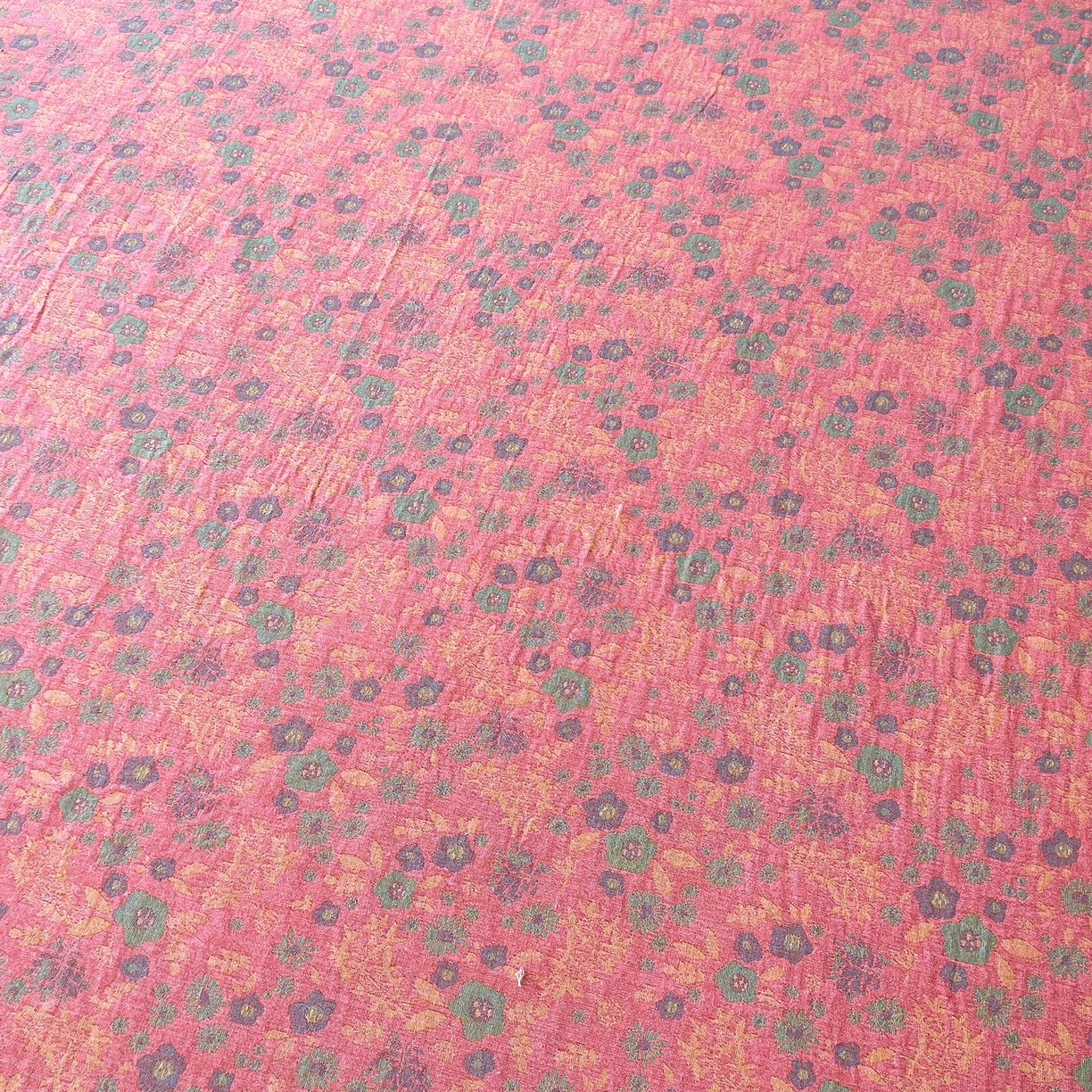 91家纺网 家纺一手货源 找家纺 春皖家纺 2026春夏新款（正反两用）A类提花双层纱单床笠 惜梦-绿粉