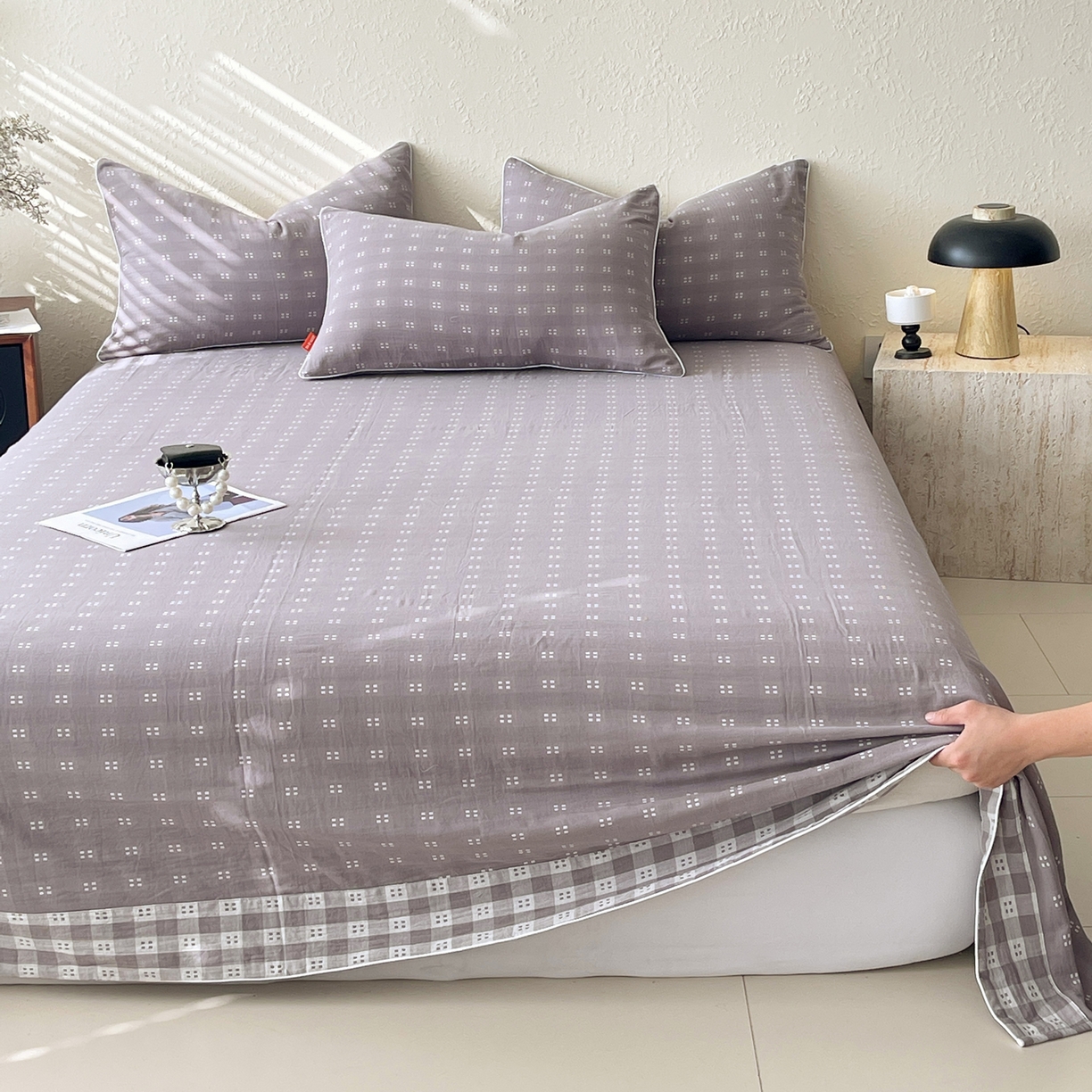 91家纺网 家纺一手货源 找家纺 春皖家纺 2026春夏新款（正反两用）A类提花双层纱单床单 思柔-烟灰