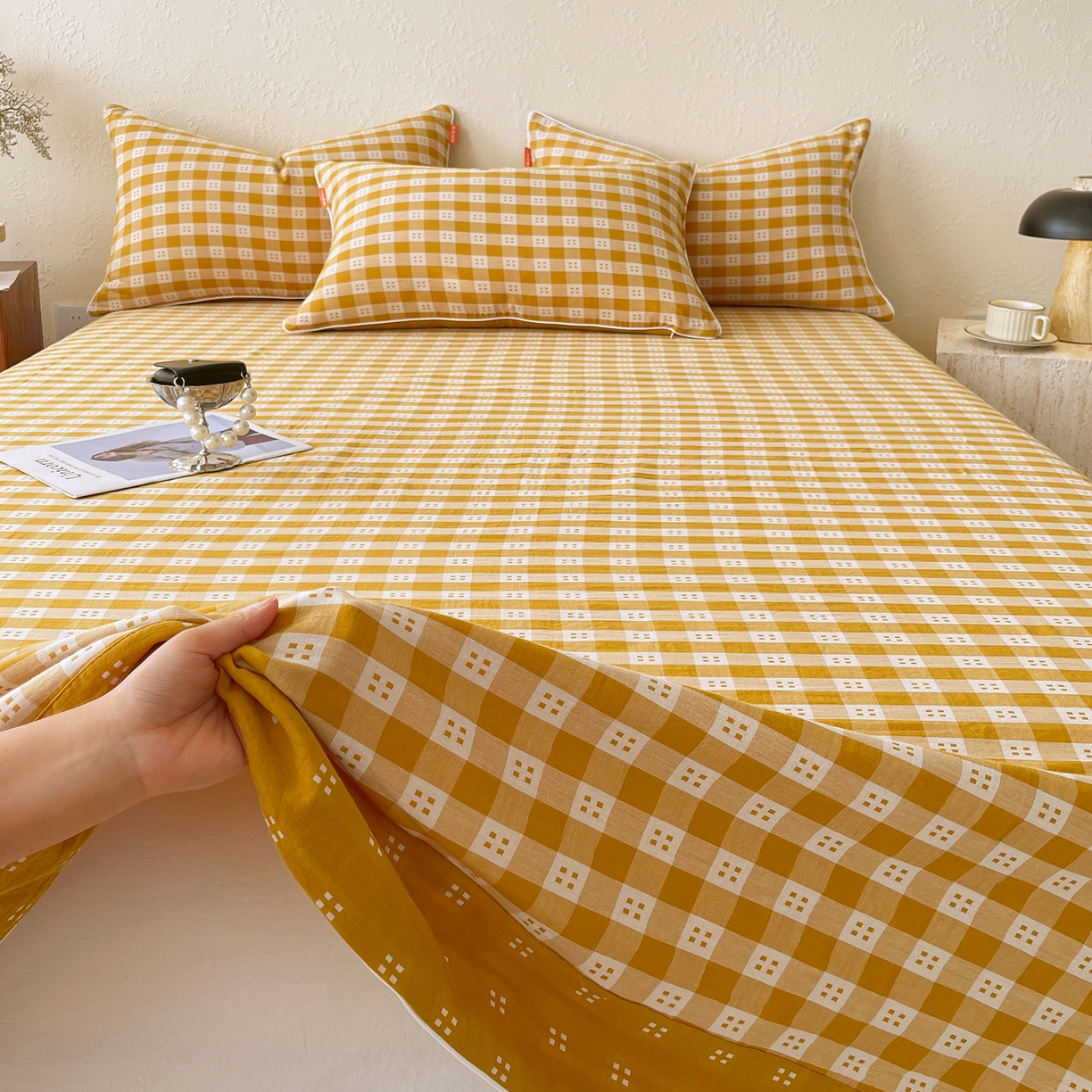 91家纺网 家纺一手货源 找家纺 春皖家纺 2026春夏新款（正反两用）A类提花双层纱单床单 思柔-黄杏