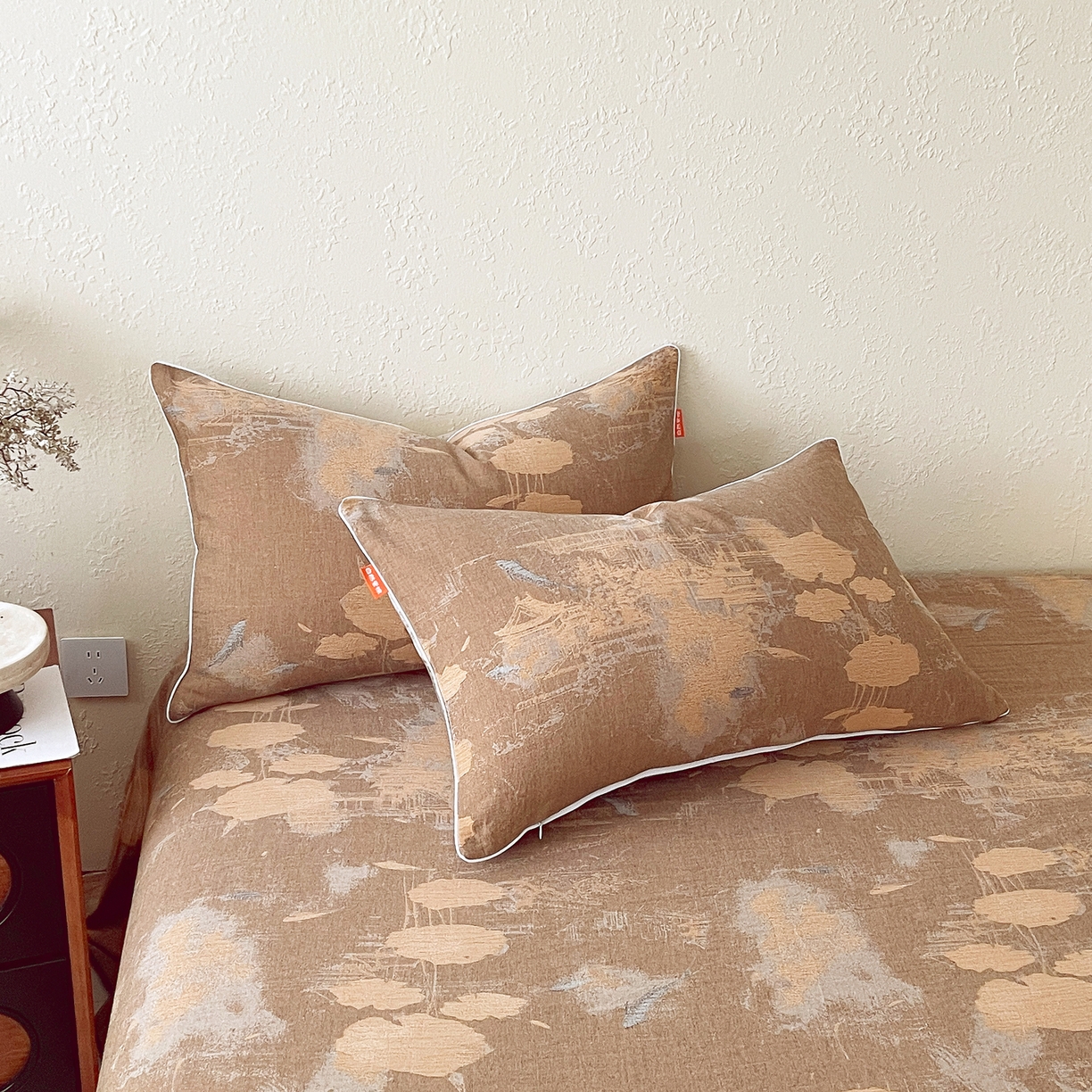 91家纺网 家纺一手货源 找家纺 春皖家纺 2026春夏新款（正反两用）A类提花双层纱单床单 荷芷