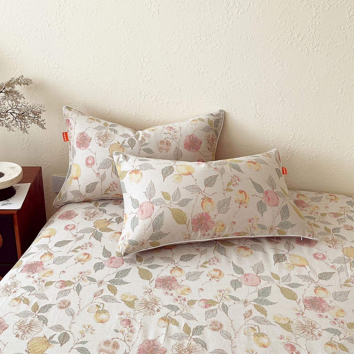 91家纺网 家纺一手货源 找家纺 春皖家纺 2026春夏新款（正反两用）A类提花双层纱单枕套 稔秋