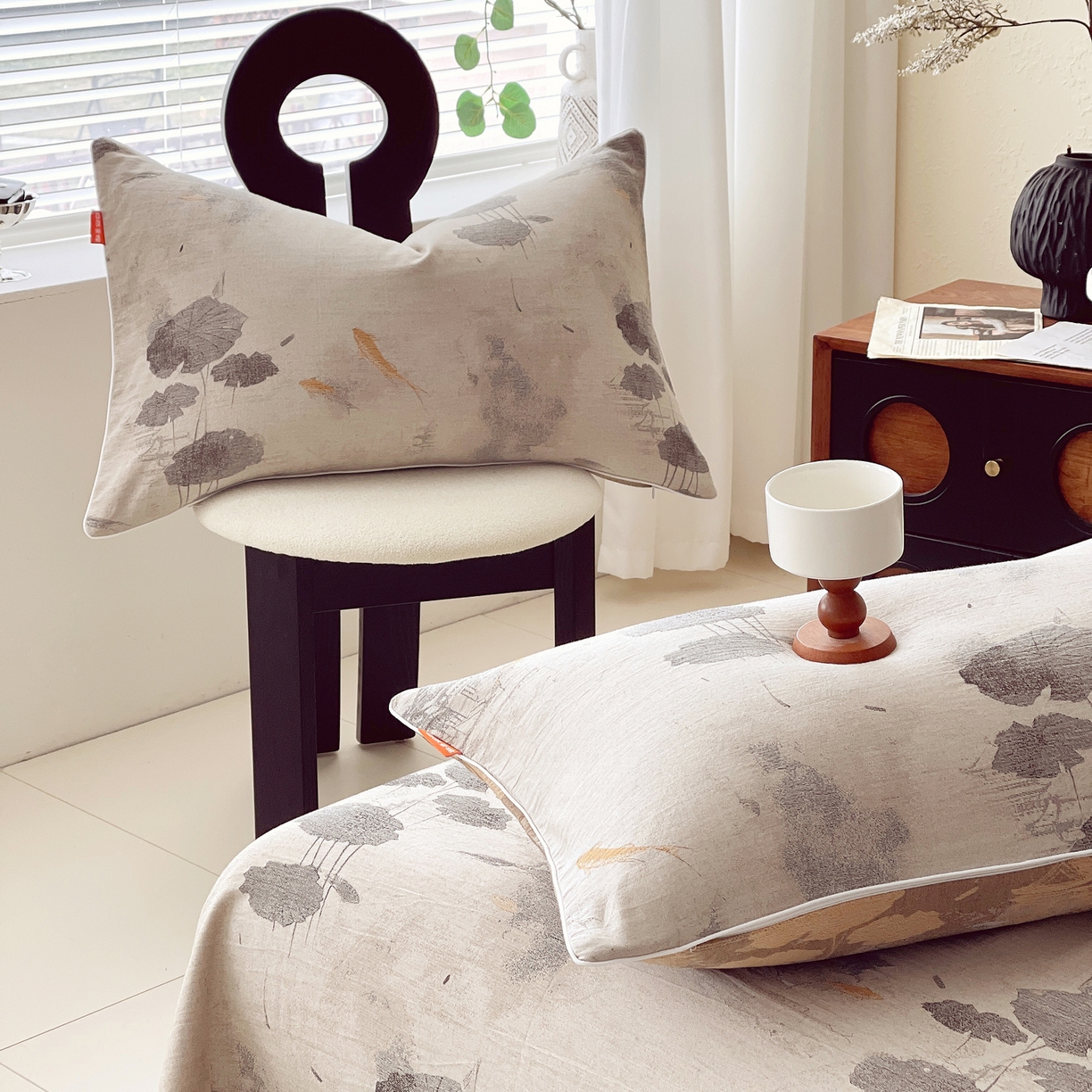 91家纺网 家纺一手货源 找家纺 春皖家纺 2026春夏新款（正反两用）A类提花双层纱单枕套 荷芷