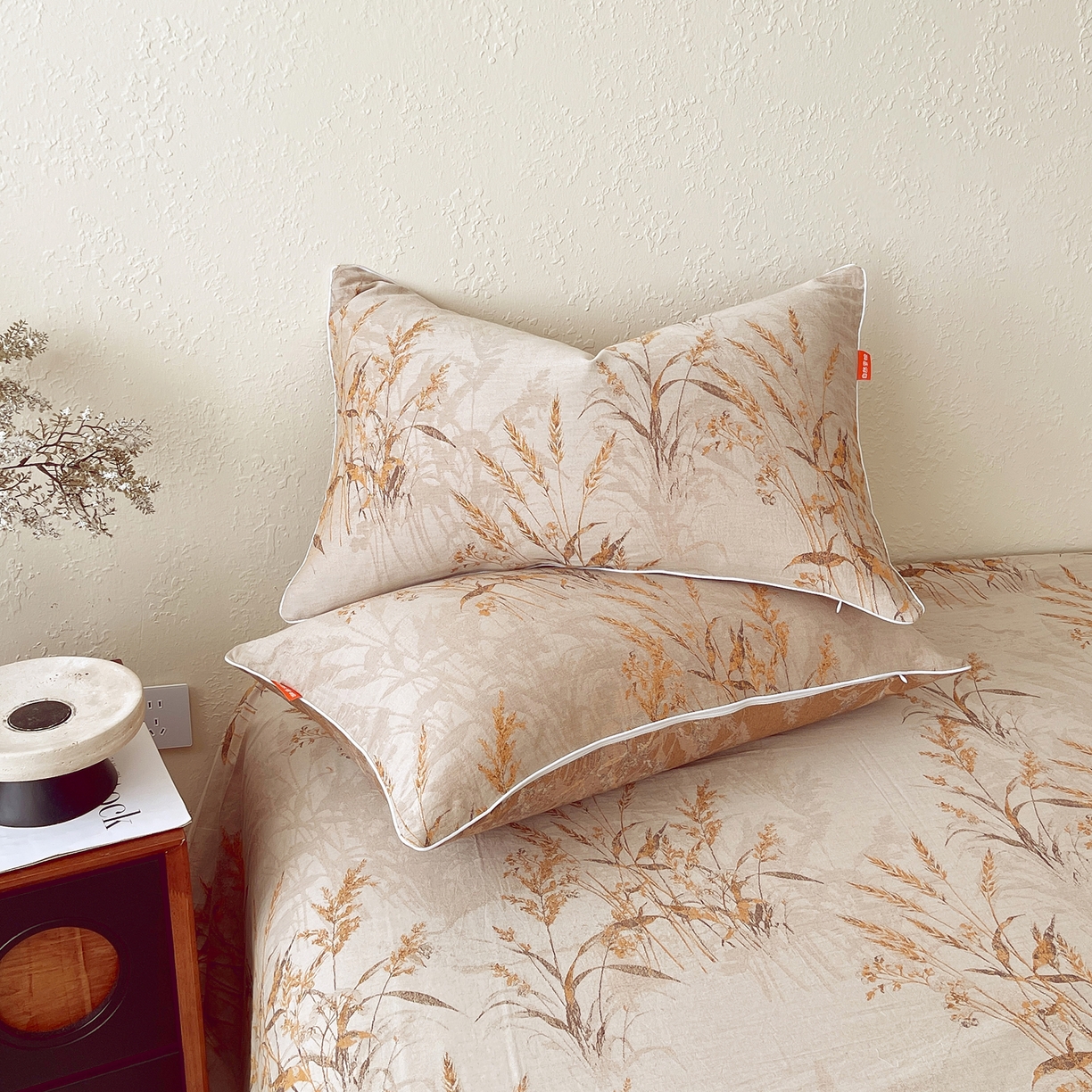 91家纺网 家纺一手货源 找家纺 春皖家纺 2026春夏新款（正反两用）A类提花双层纱单枕套 金穗