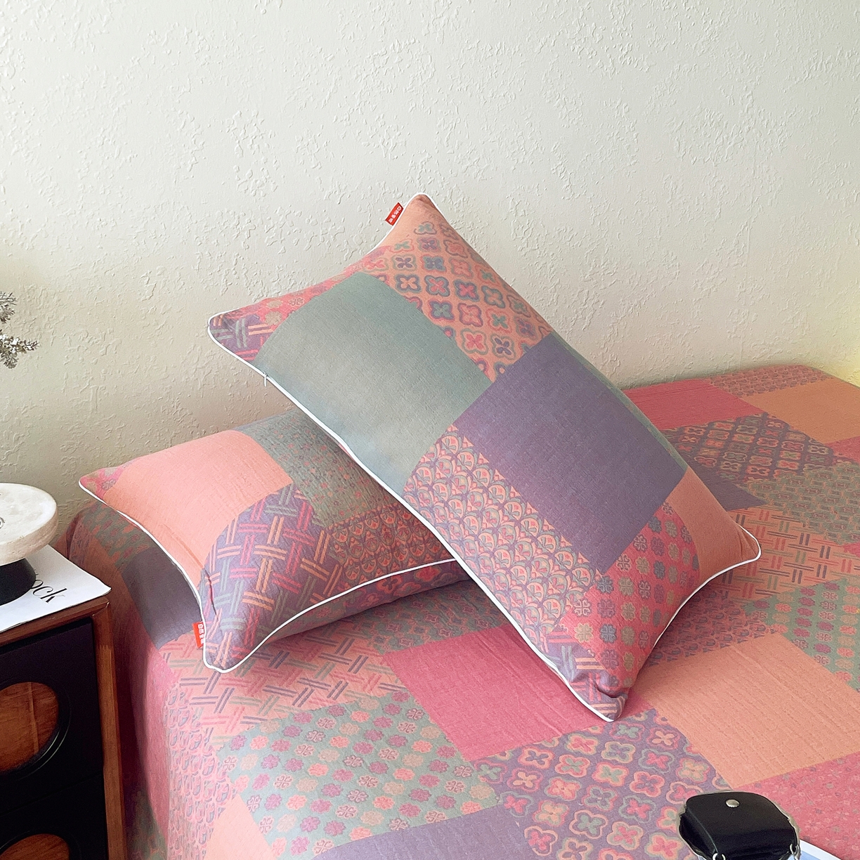 91家纺网 家纺一手货源 找家纺 春皖家纺 2026春夏新款（正反两用）A类提花双层纱单枕套 思菱-粉玉