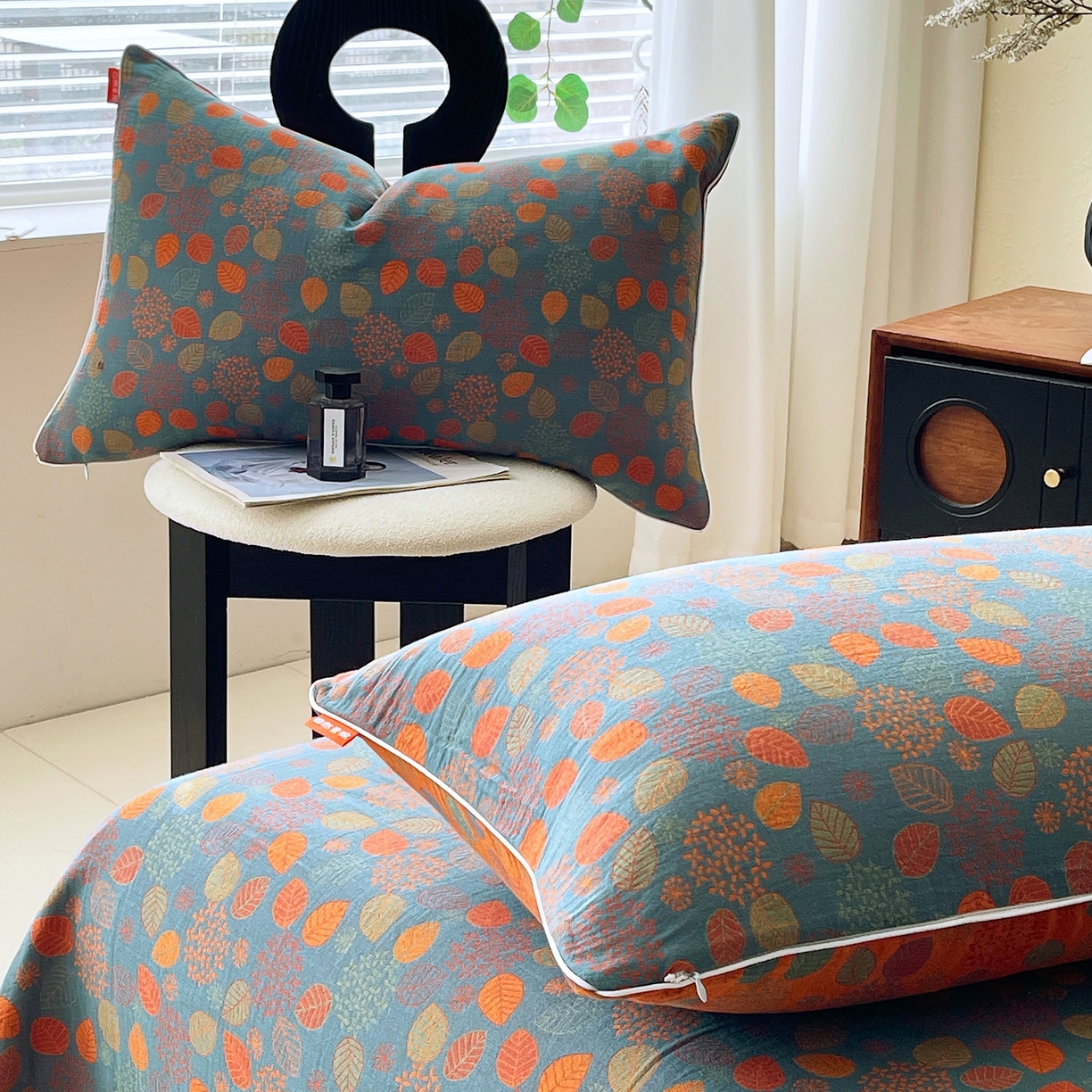 91家纺网 家纺一手货源 找家纺 春皖家纺 2026春夏新款（正反两用）A类提花双层纱单枕套 映阳-蓝黄