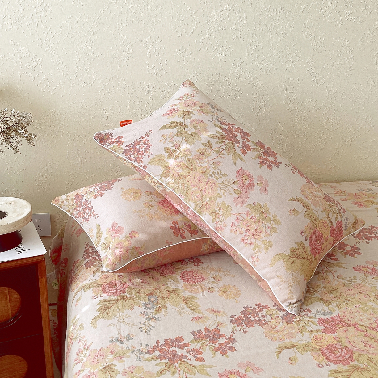 91家纺网 家纺一手货源 找家纺 春皖家纺 2026春夏新款（正反两用）A类提花双层纱单枕套 霞沫