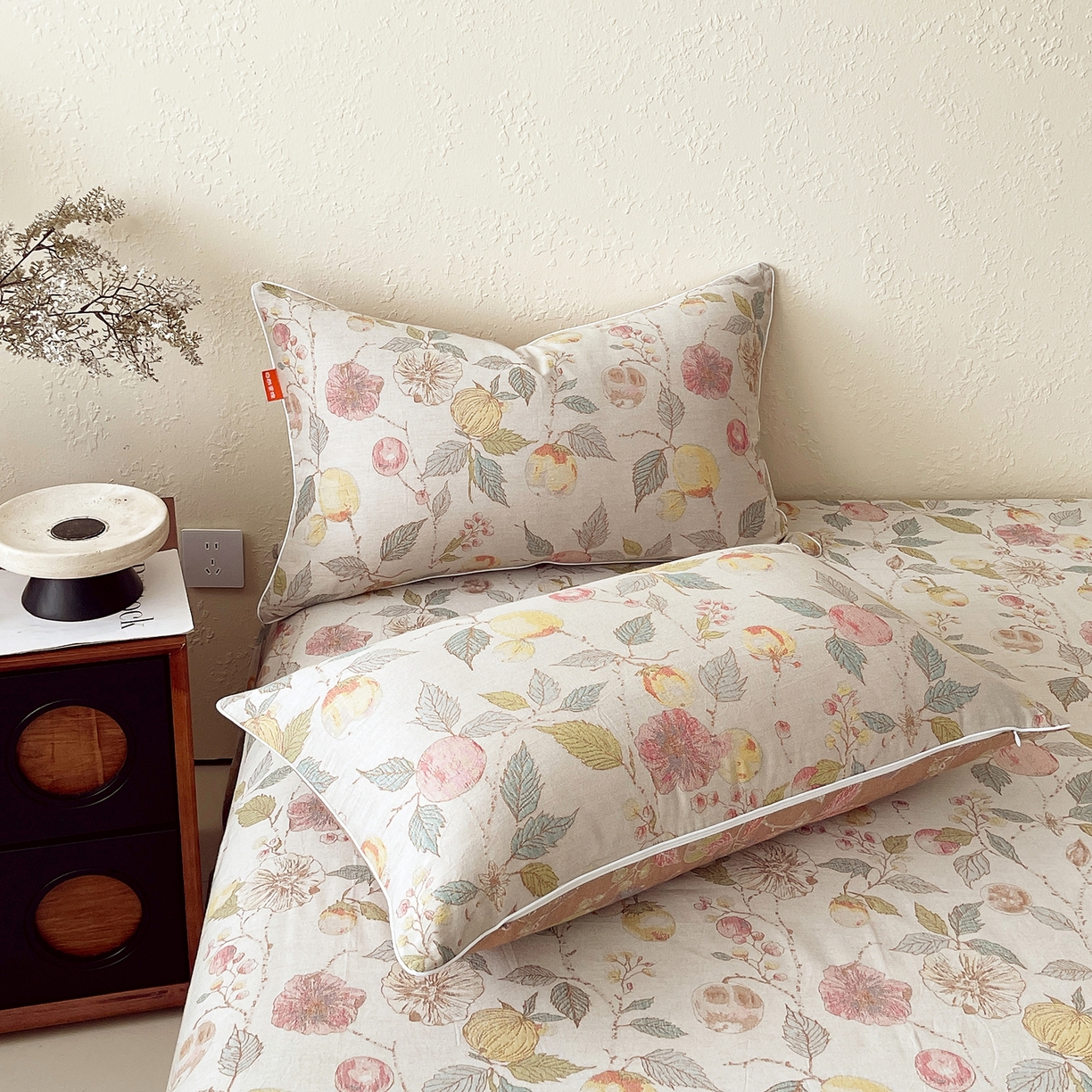 91家纺网 家纺一手货源 找家纺 春皖家纺 2026春夏新款（正反两用）A类提花双层纱单枕套 稔秋