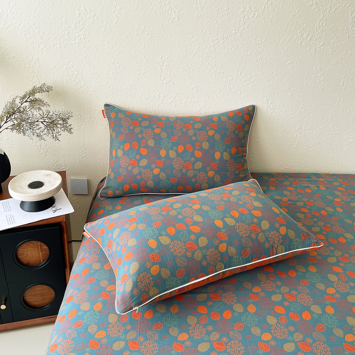 91家纺网 家纺一手货源 找家纺 春皖家纺 2026春夏新款（正反两用）A类提花双层纱单枕套 映阳-蓝黄