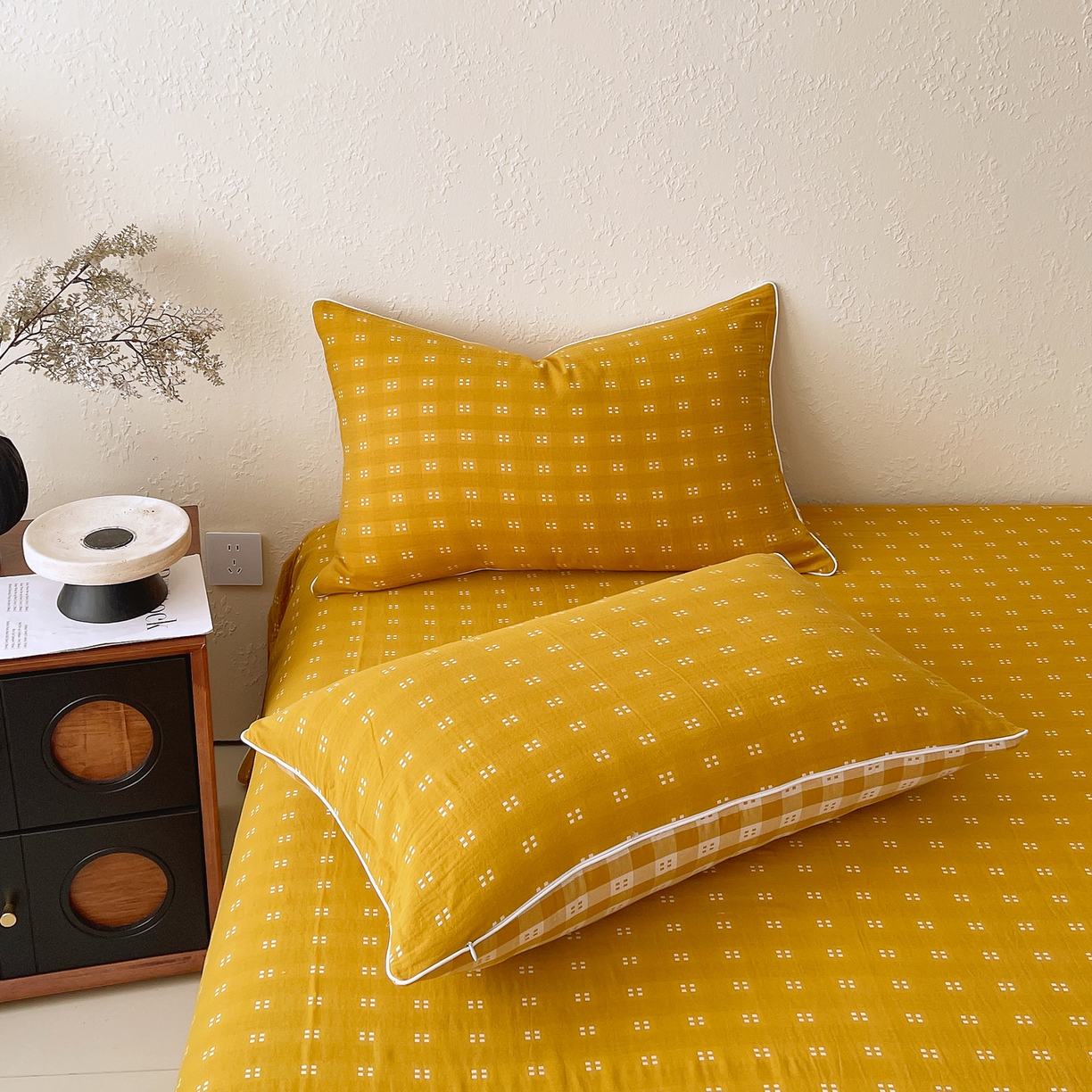 91家纺网 家纺一手货源 找家纺 春皖家纺 2026春夏新款（正反两用）A类提花双层纱单枕套 思柔-黄杏