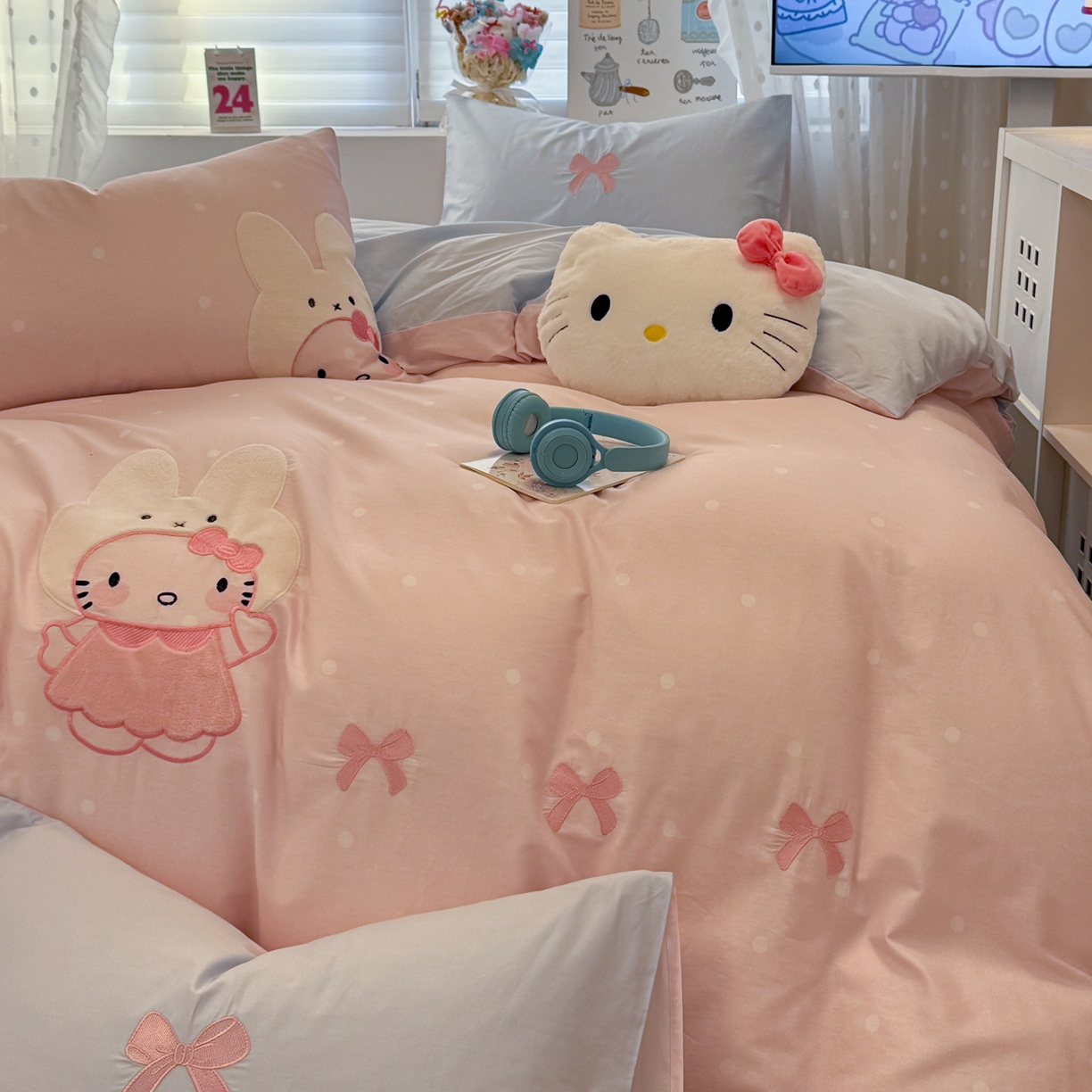 91家纺网 家纺一手货源 找家纺 （总）懒猫家纺 2026新款A类高精密40支13374全棉纯棉喷气印花贴布绣四件套  【带礼盒】