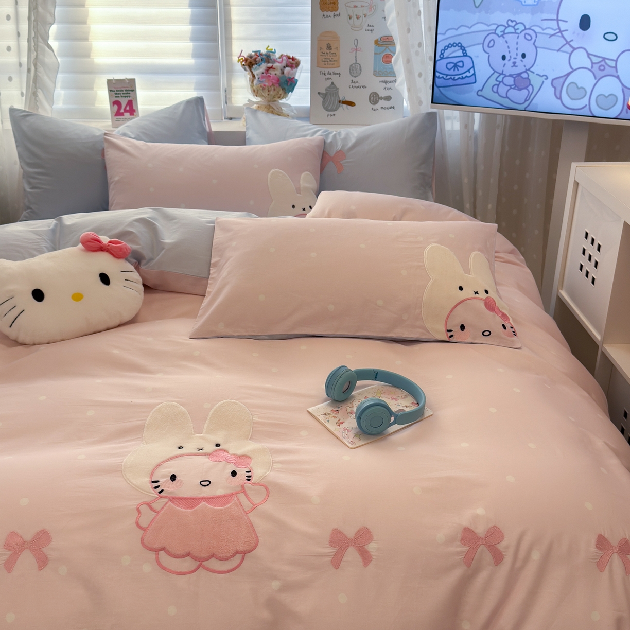 91家纺网 家纺一手货源 找家纺 懒猫家纺 2026新款A类高精密40支13374全棉纯棉喷气印花贴布绣四件套  【带礼盒】 草莓啵啵