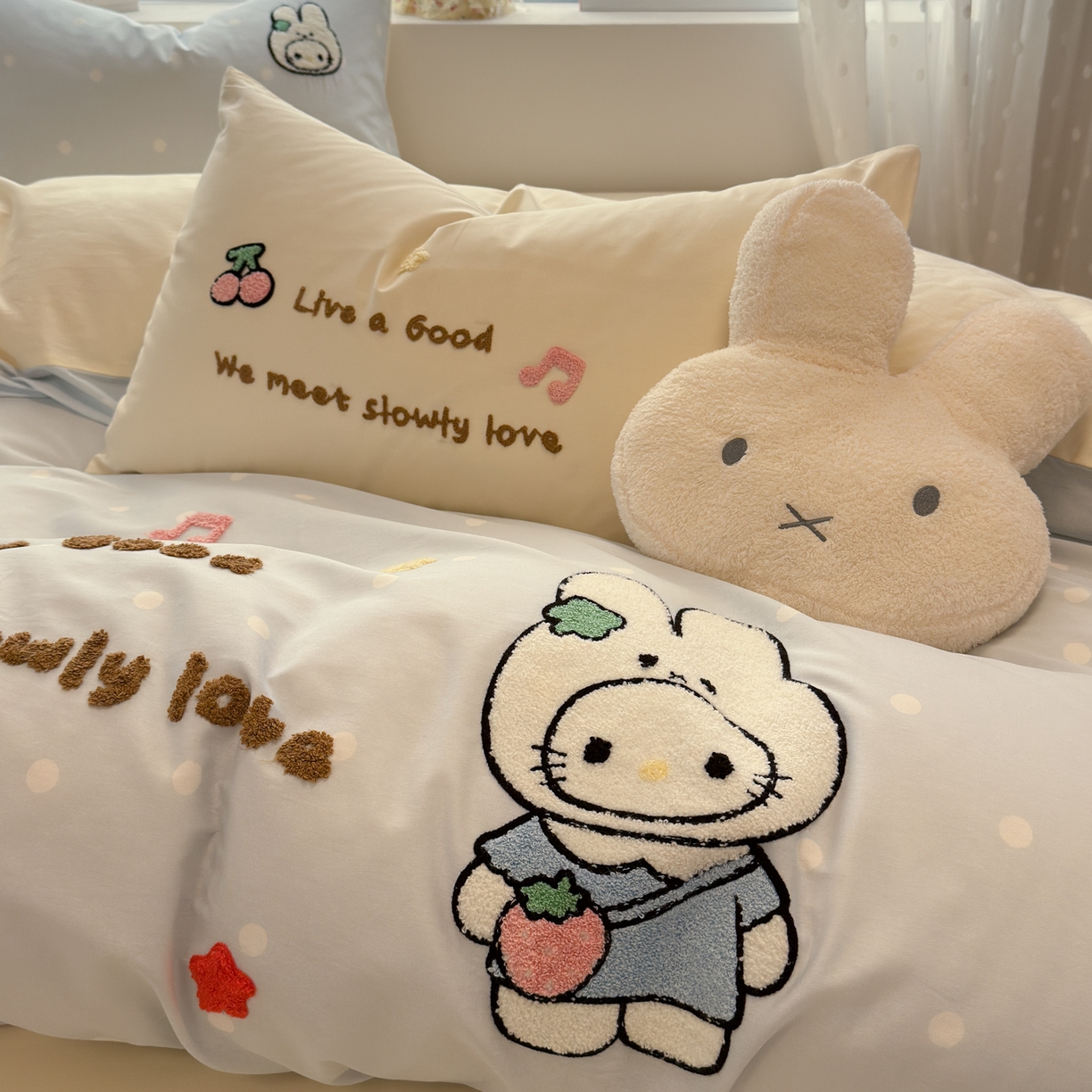 91家纺网 家纺一手货源 找家纺 懒猫家纺 2026新款A类高精密40支13374全棉纯棉喷气印花贴布绣四件套  【带礼盒】 海盐芝士