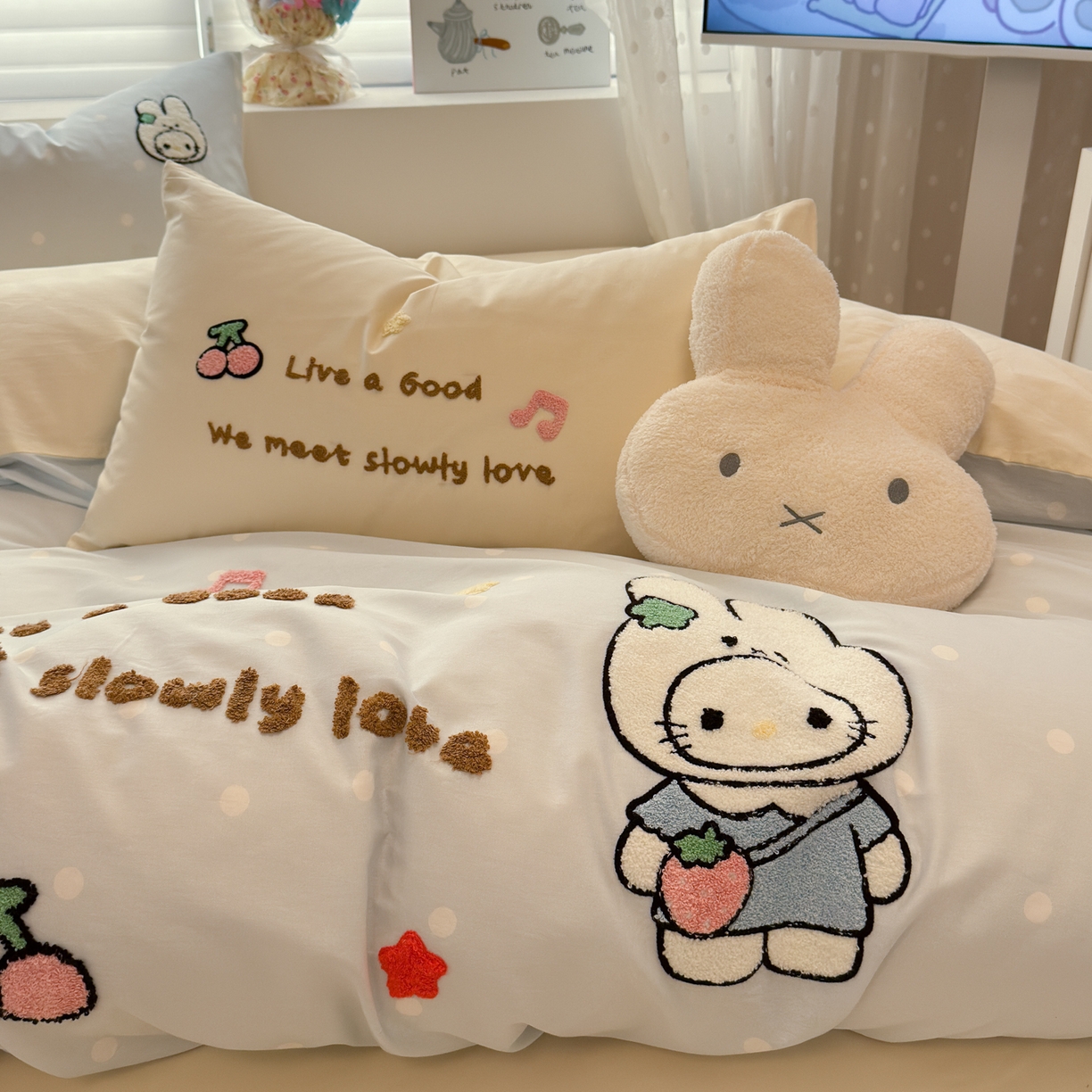 91家纺网 家纺一手货源 找家纺 懒猫家纺 2026新款A类高精密40支13374全棉纯棉喷气印花贴布绣四件套  【带礼盒】 海盐芝士