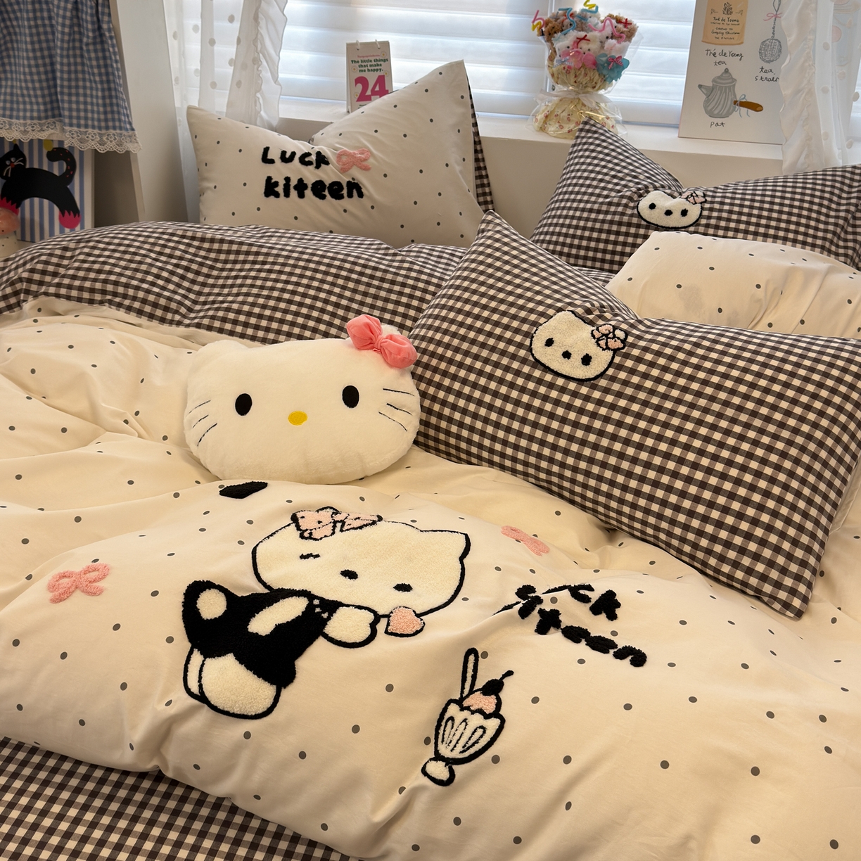 91家纺网 家纺一手货源 找家纺 懒猫家纺 2026新款A类高精密40支13374全棉纯棉喷气印花贴布绣四件套  【带礼盒】 珍珠布蕾