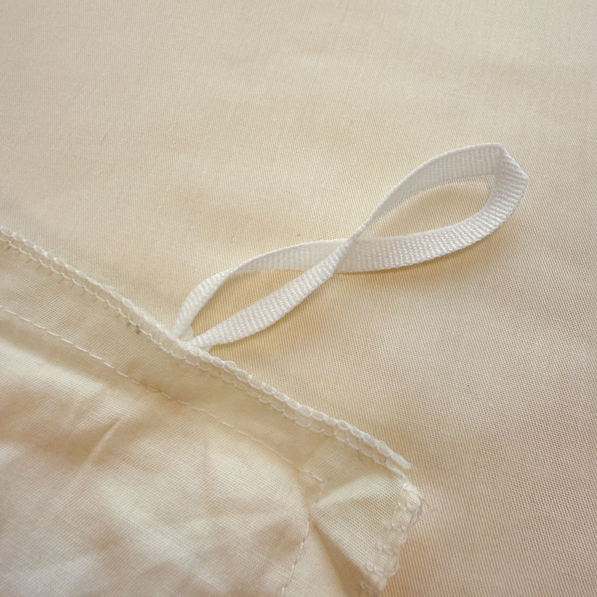 91家纺网 家纺一手货源 找家纺 懒猫家纺 2026新款A类高精密40支13374全棉纯棉喷气印花贴布绣四件套  【带礼盒】 海盐芝士