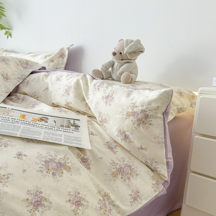 91家纺网 家纺一手货源 找家纺 红淳家纺 2026新款13070全棉纯棉印花四件套系列 悠悠花园