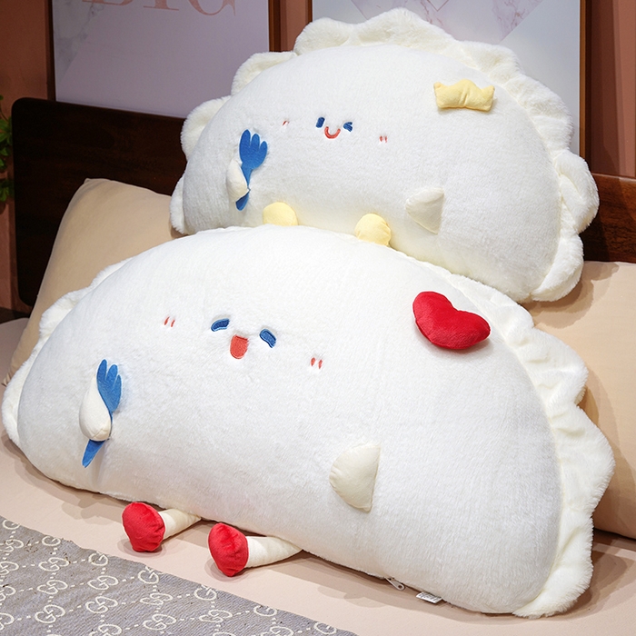 91家纺网 家纺一手货源 找家纺 仟亿莱 2026新款兔毛饺子“饺”好运床头靠枕 黄色皇冠饺子