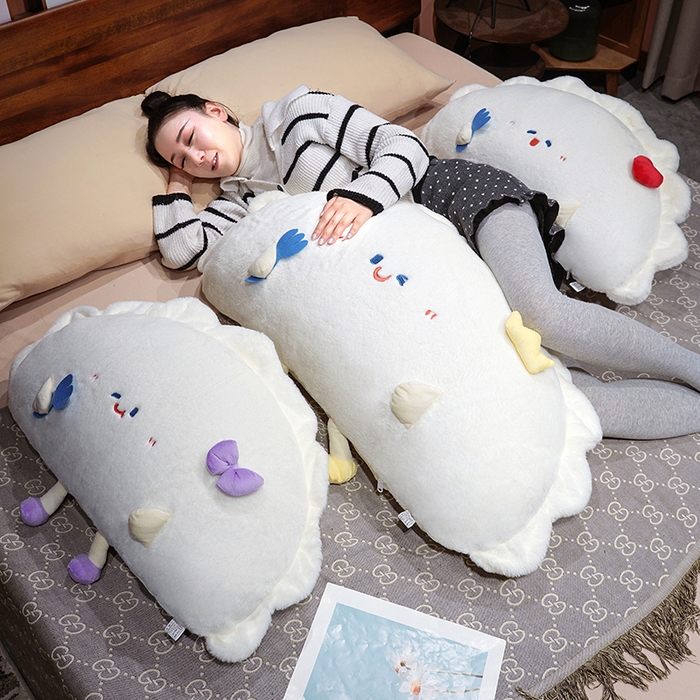 91家纺网 家纺一手货源 找家纺 仟亿莱 2026新款兔毛饺子“饺”好运床头靠枕 黄色皇冠饺子