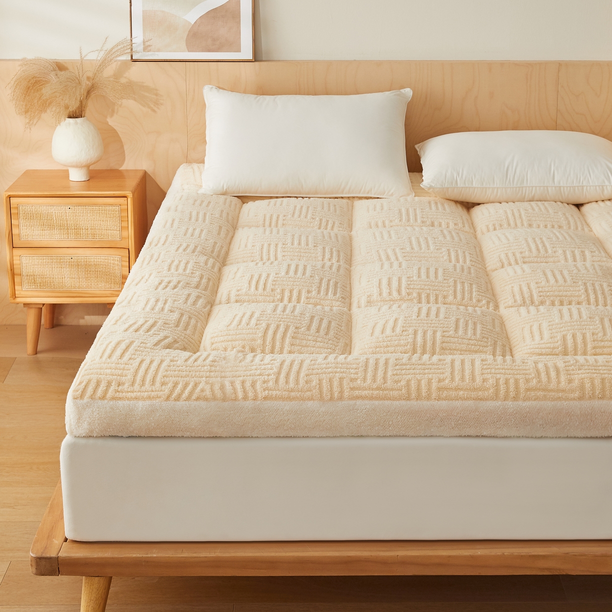 91家纺网 家纺一手货源 找家纺 蓝冰家纺 2026新款塔关绒立体床垫 卡其色