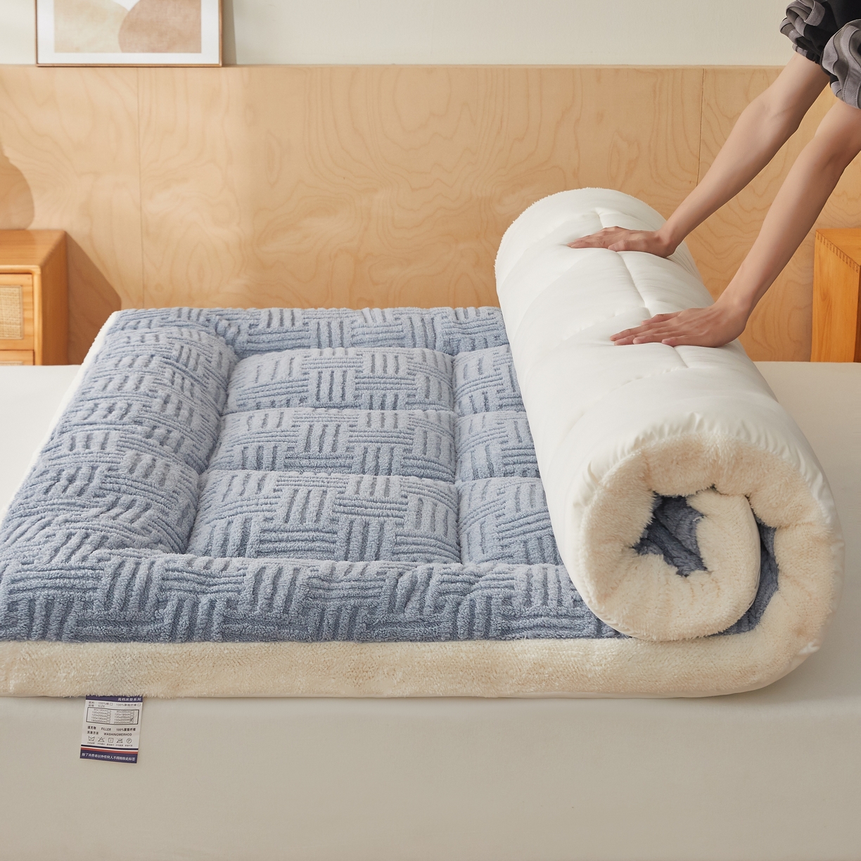 蓝冰家纺 2026新款塔关绒立体床垫 蓝灰色