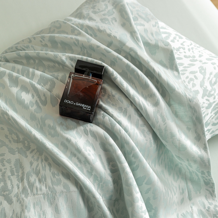 91家纺网 家纺一手货源 找家纺 魅都 2026春夏新款天丝棉色织提花四件套 波斯蜜语