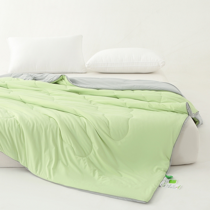 91家纺网 家纺一手货源 找家纺 亚龙工厂店 2024新款冰淇淋云母凉感瓜瓜抗菌夏被浅绿