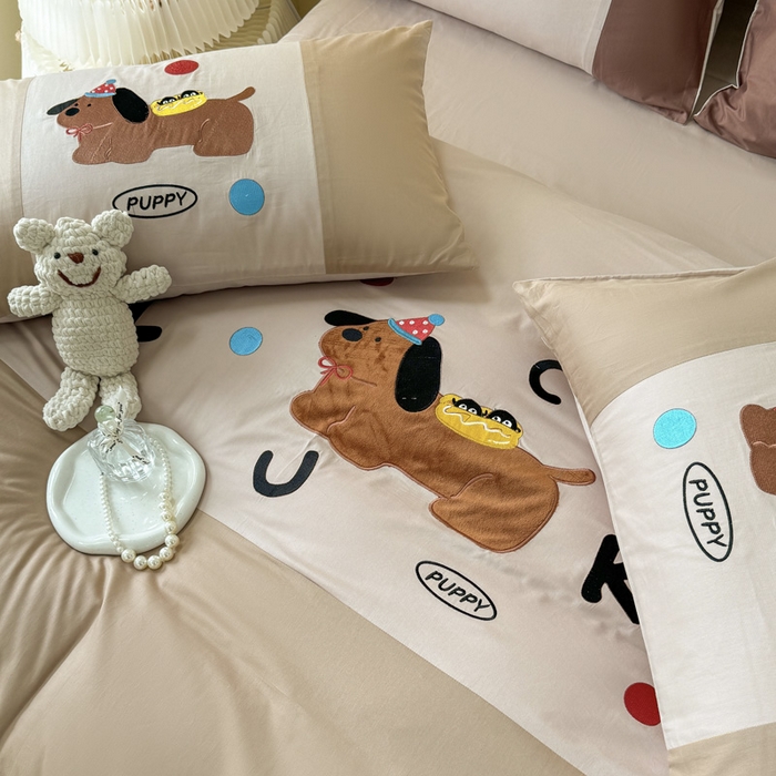 91家纺网 家纺一手货源 找家纺 波比可可 2026新款全棉纯棉可爱刺绣四件套 PUPPY狗