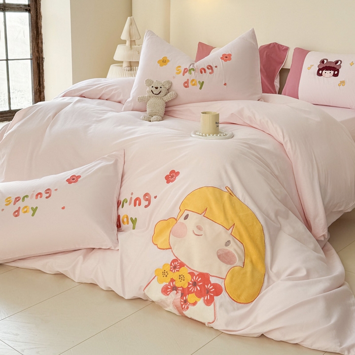 91家纺网 家纺一手货源 找家纺 波比可可 2026新款全棉纯棉可爱刺绣四件套 花花女孩