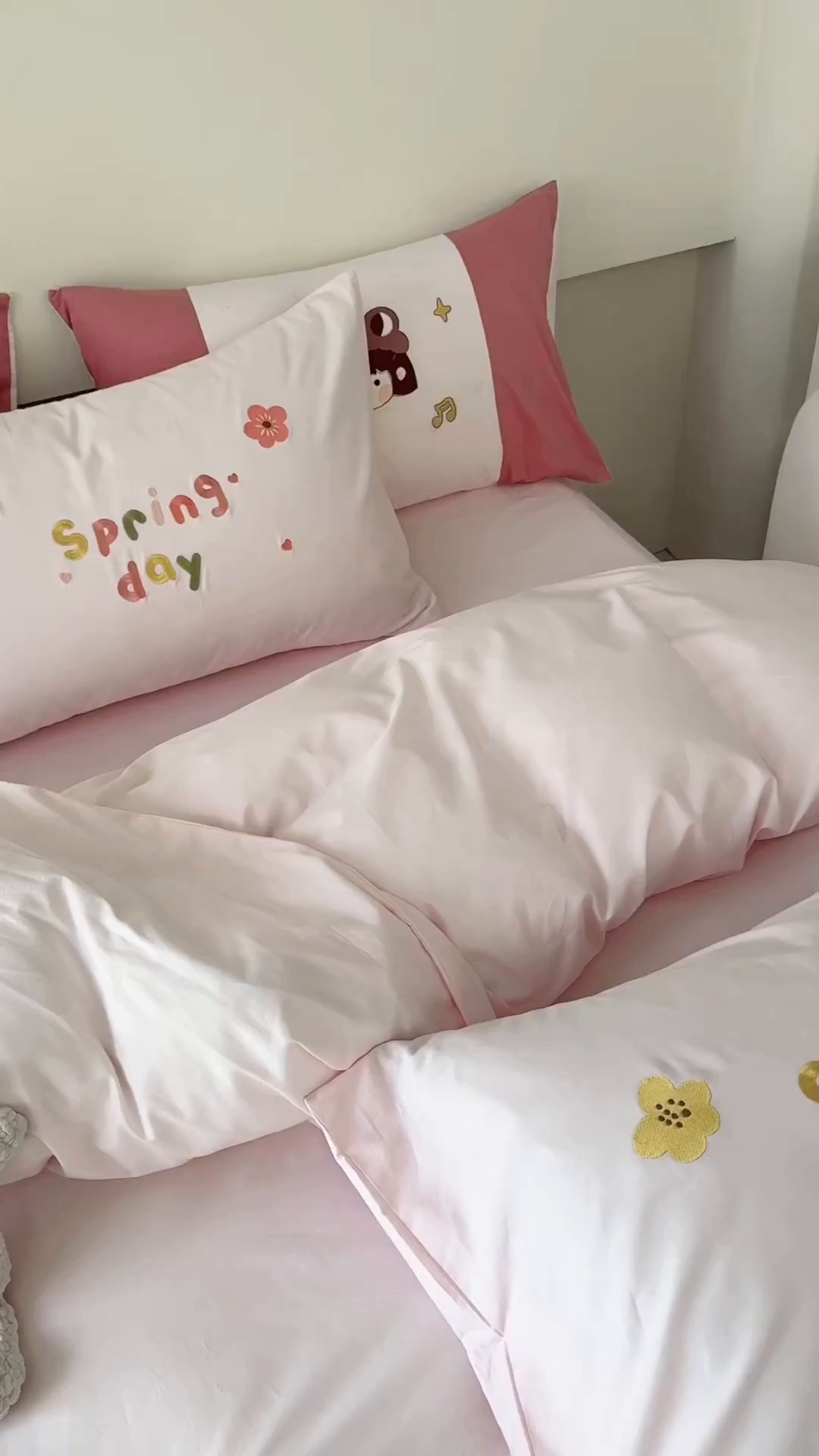 91家纺网 家纺一手货源 找家纺 波比可可 2026新款全棉纯棉可爱刺绣四件套 花花女孩