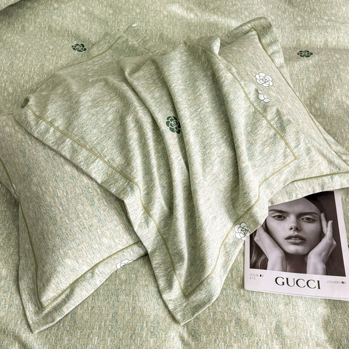 91家纺网 家纺一手货源 找家纺 凌鼎 2025新款喷气加厚磨毛四件套系列2山茶诗篇-绿