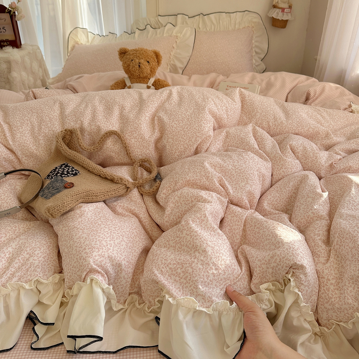 91家纺网 家纺一手货源 找家纺 （总）沐芷 2026 【提供买家秀】法式风花边四件套A类仿棉 简约小清新床上用品被罩被套