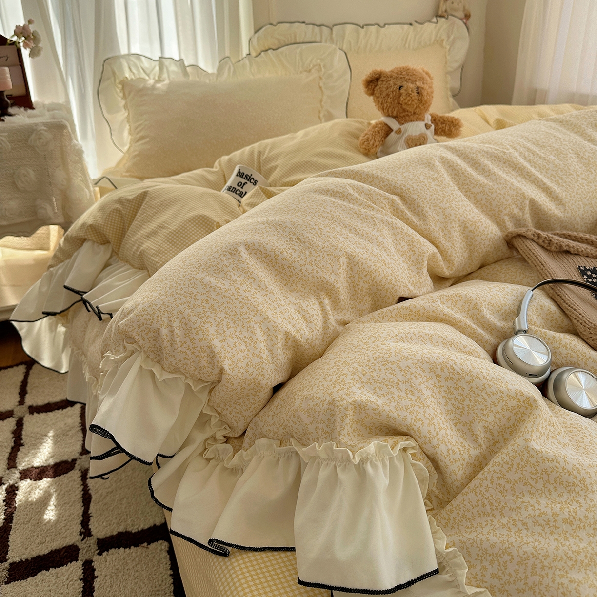 91家纺网 家纺一手货源 找家纺 沐芷 2026 【提供买家秀】法式风花边四件套A类仿棉 简约小清新床上用品被罩被套 花边恋曲-黄