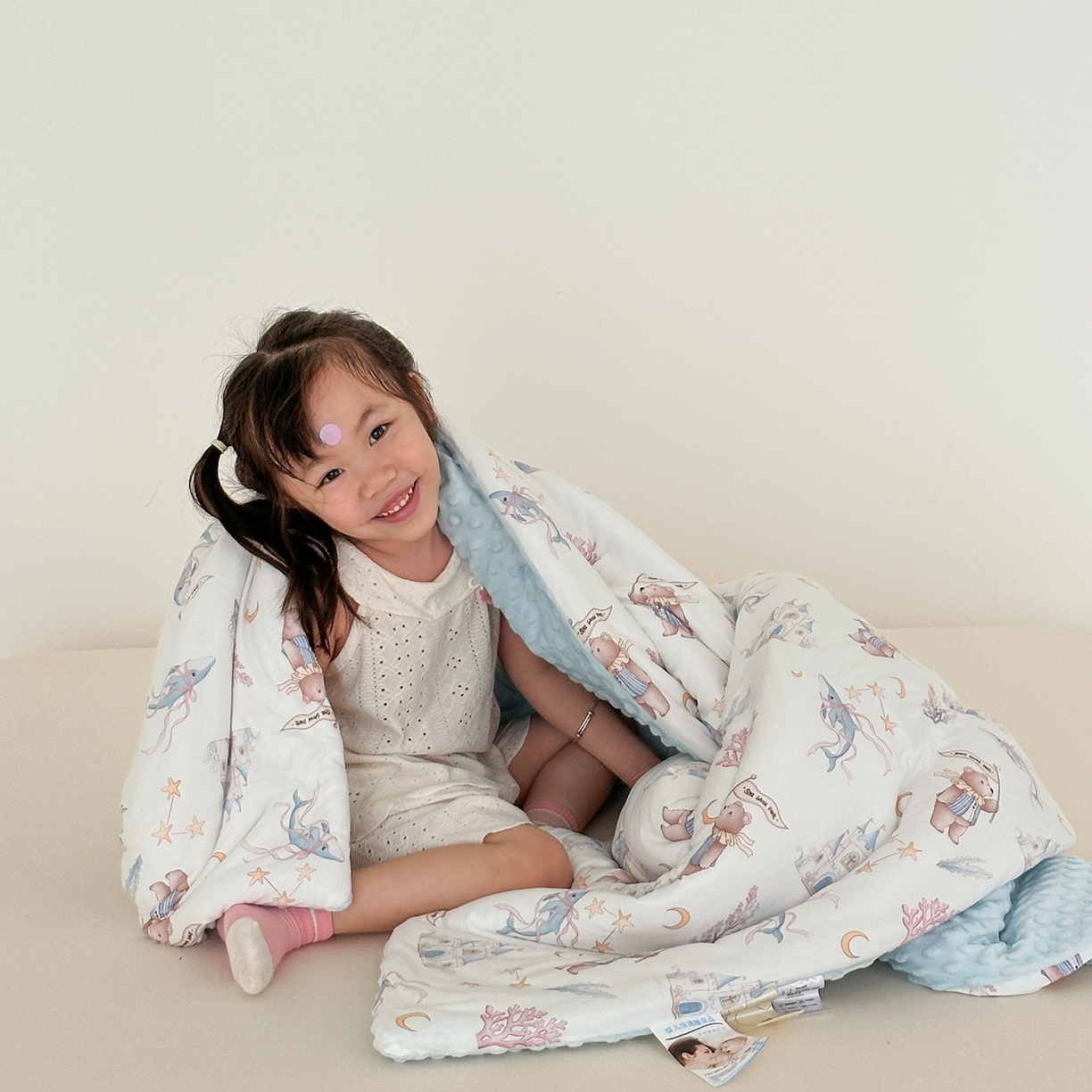 91家纺网 家纺一手货源 找家纺 （总）小芽家居 2026新款儿童拥抱被保暖防踢被 被子被芯