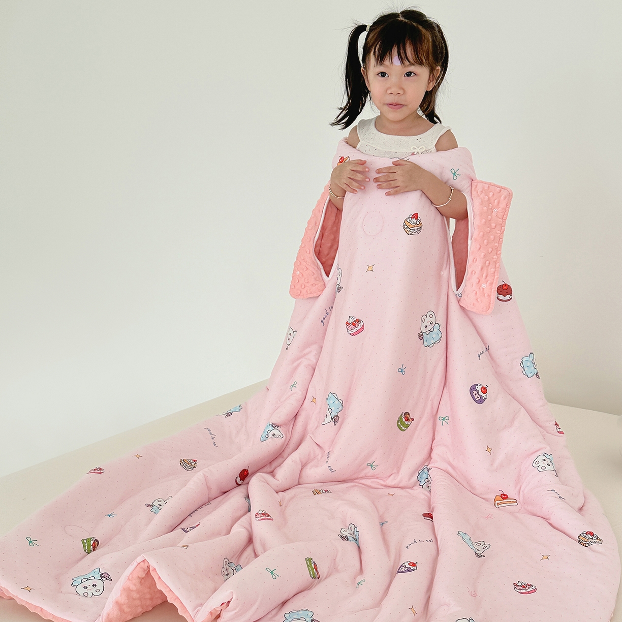 91家纺网 家纺一手货源 找家纺 （总）小芽家居 2026新款儿童拥抱被保暖防踢被 被子被芯