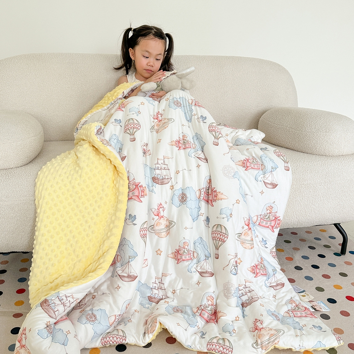 小芽家居 2026新款儿童拥抱被保暖防踢被 被子被芯 环球旅行